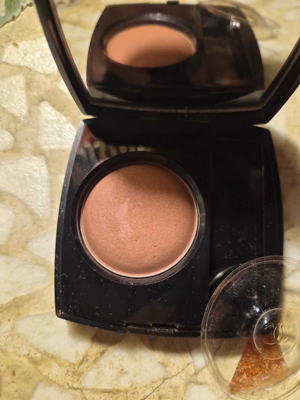 CHANEL Cream Blush in Pink Toned 98 FANTASIA